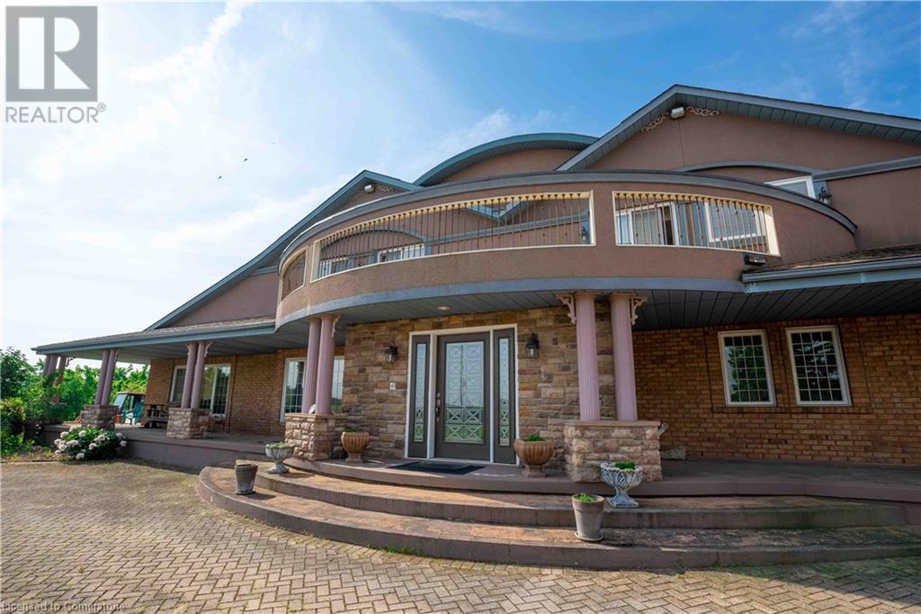 Photo 17 of 4850 Hillside Drive, Lincoln ON