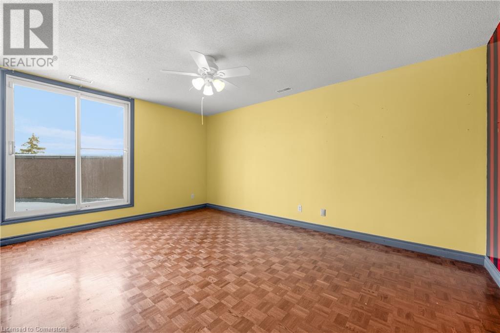 Photo 26 of 4850 Hillside Drive, Lincoln ON