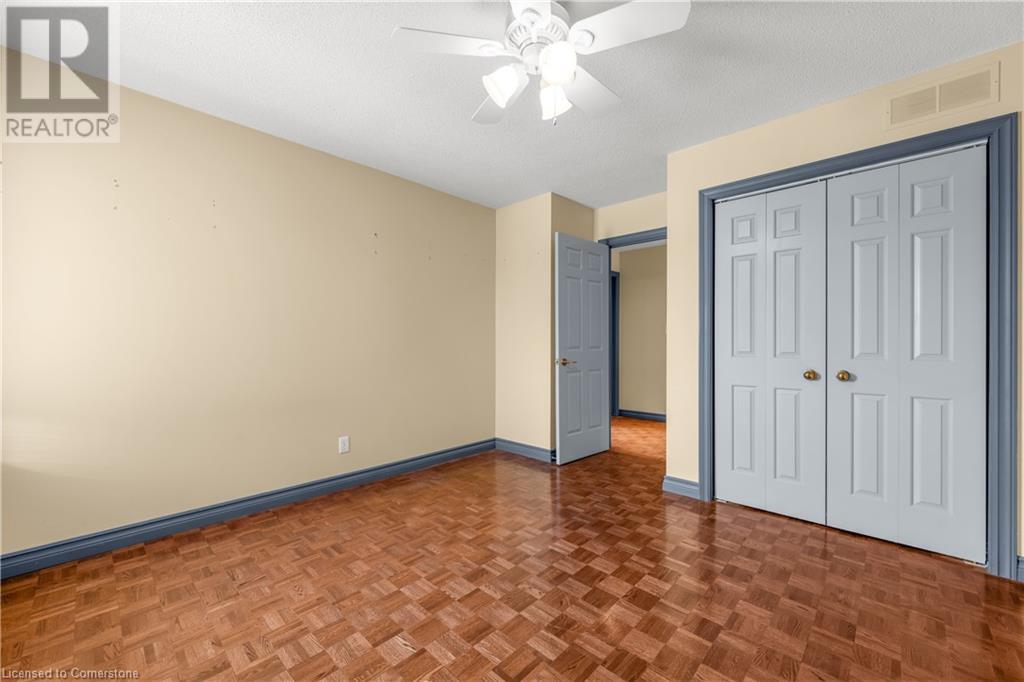 Photo 20 of 4850 Hillside Drive, Lincoln ON