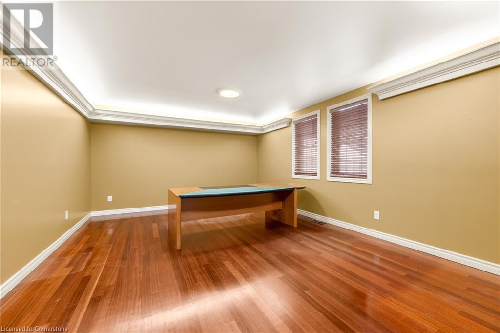 Photo 18 of 4850 Hillside Drive, Lincoln ON