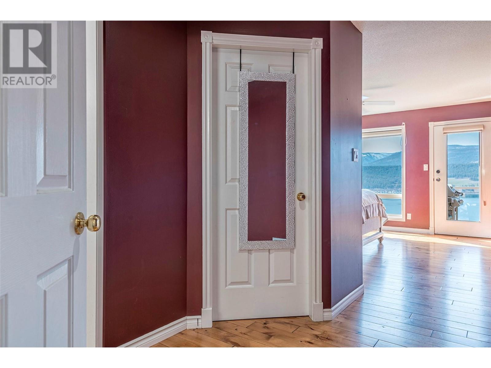34 83 Peregrine Way, Vernon