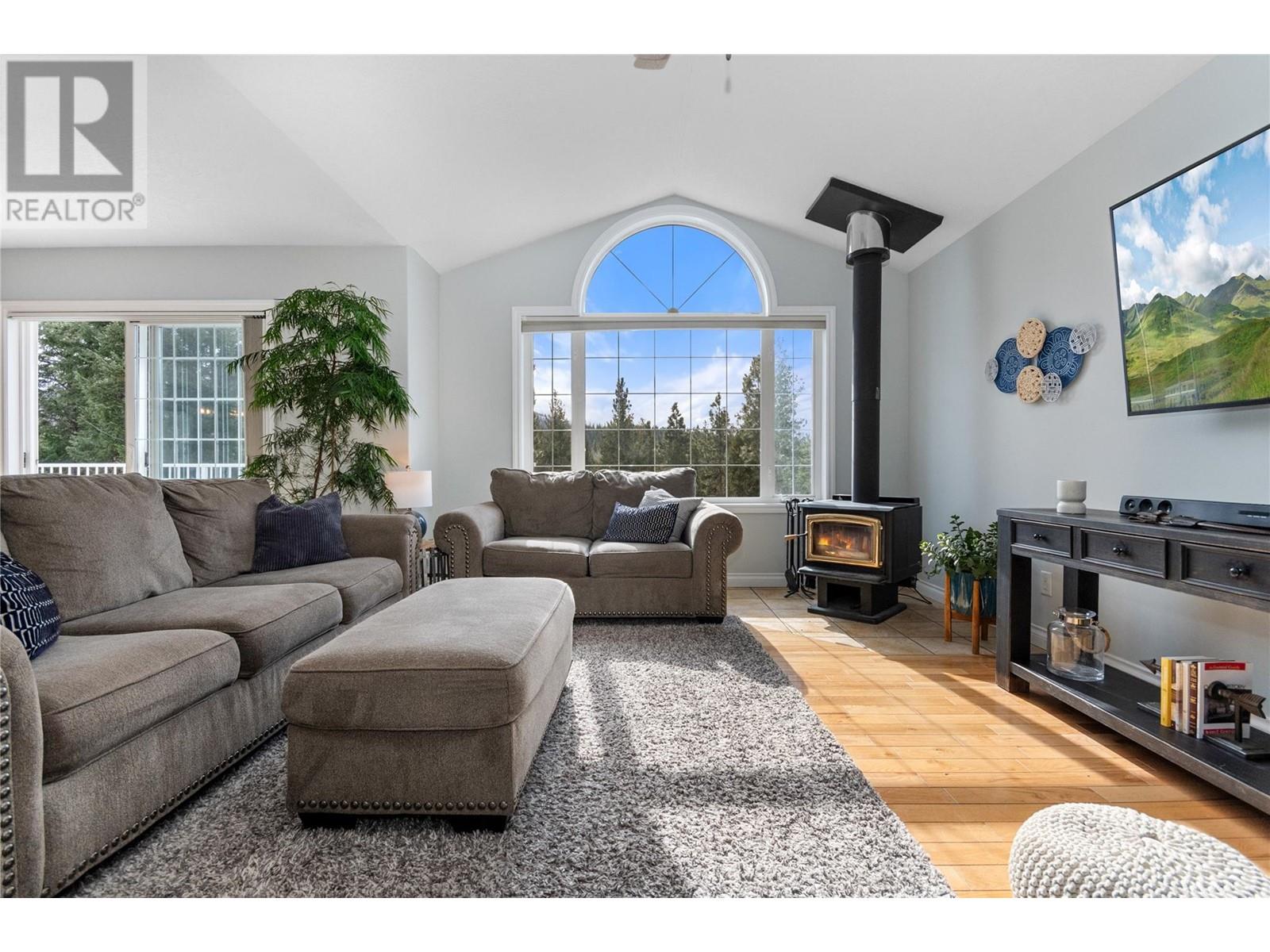 441 Kane Valley Road, Merritt