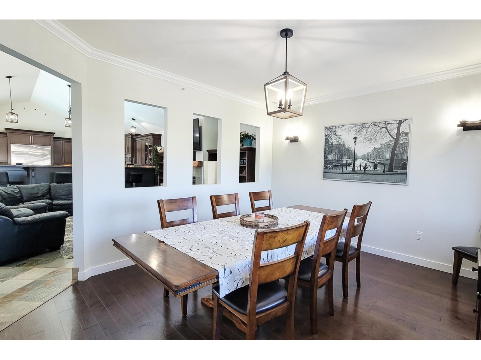 1247 STAYTE ROAD, White Rock real estate listing R2978004