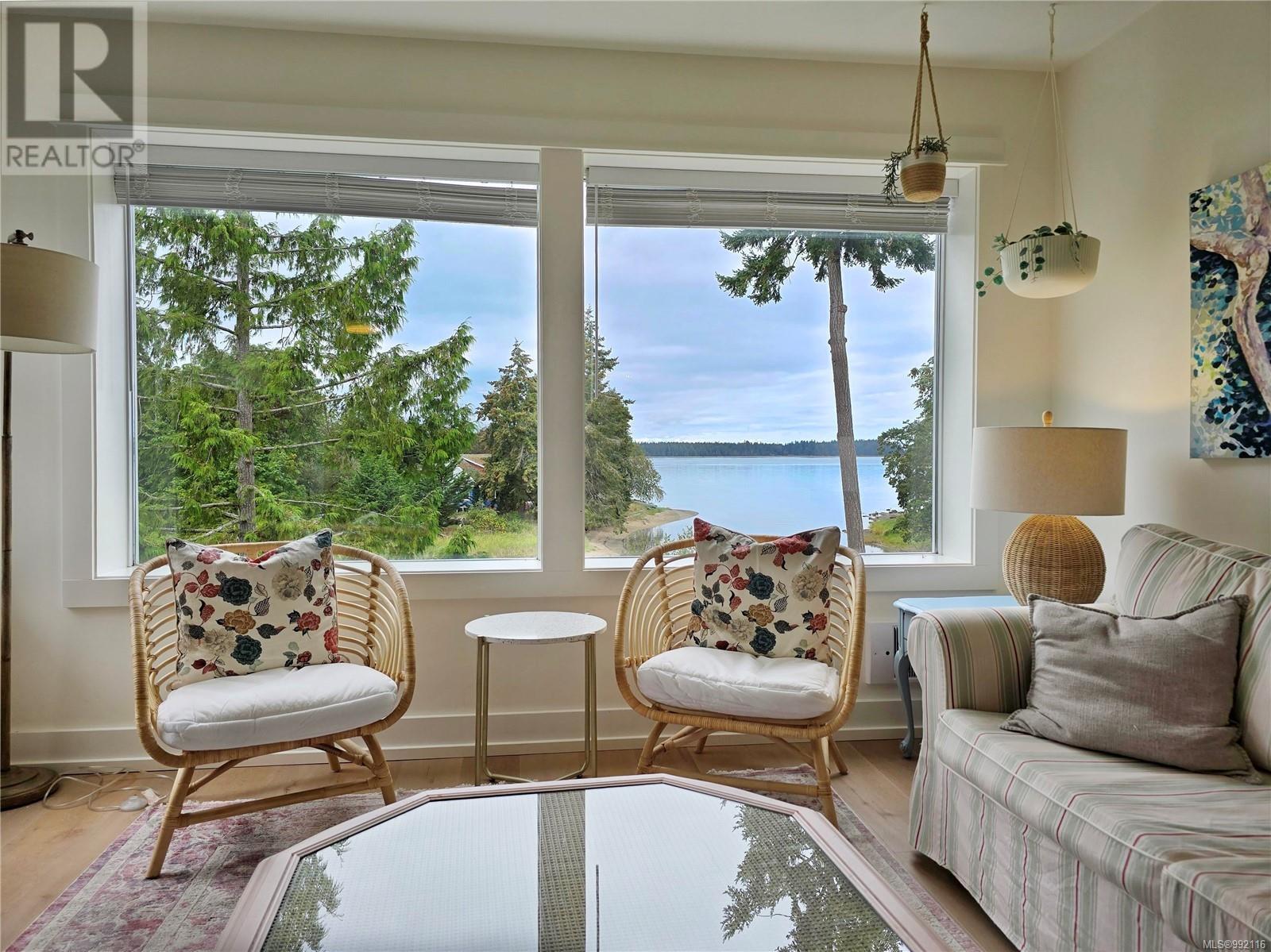 232 1600 Stroulger Rd, Nanoose Bay