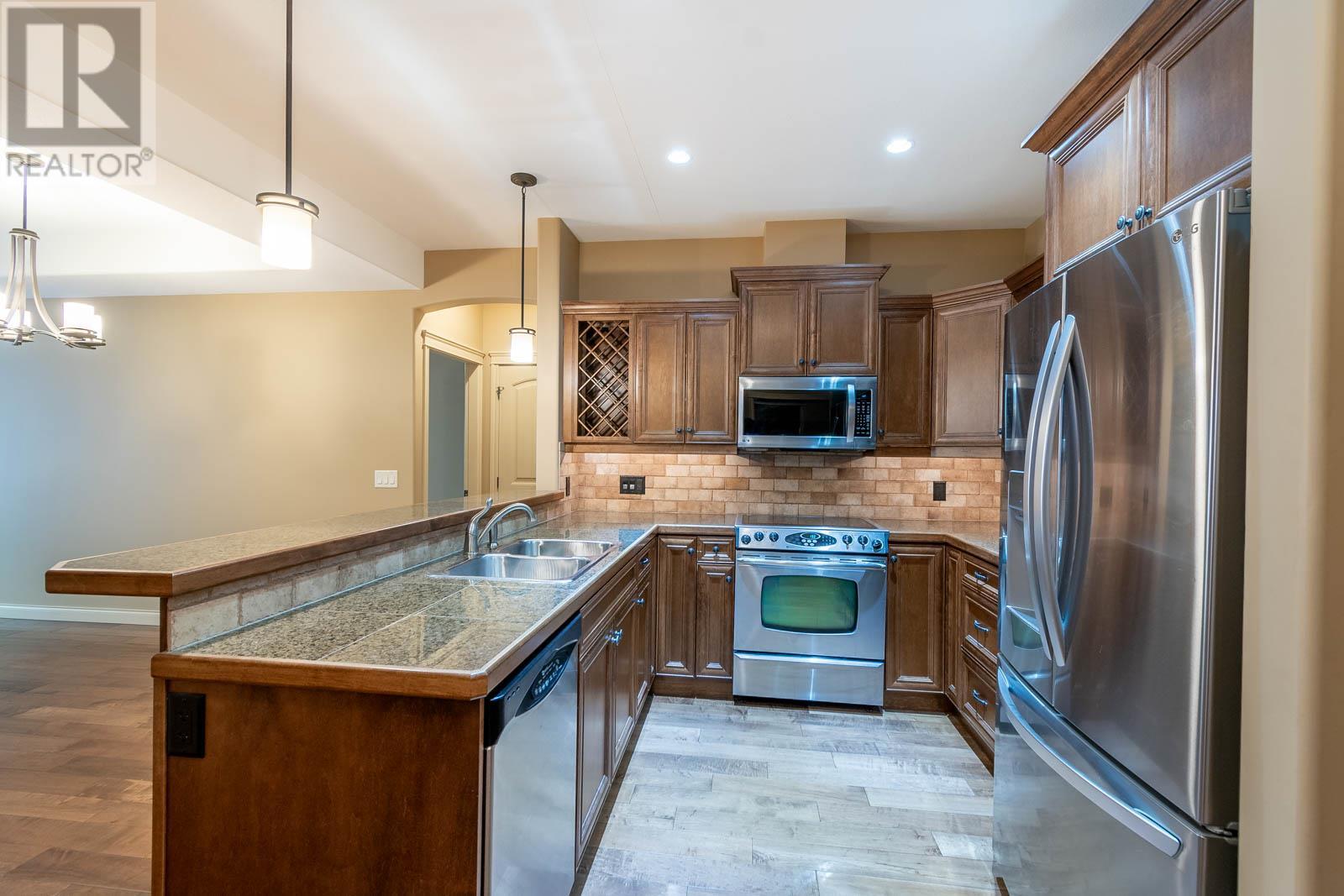 206 2770 Auburn Road, West Kelowna
