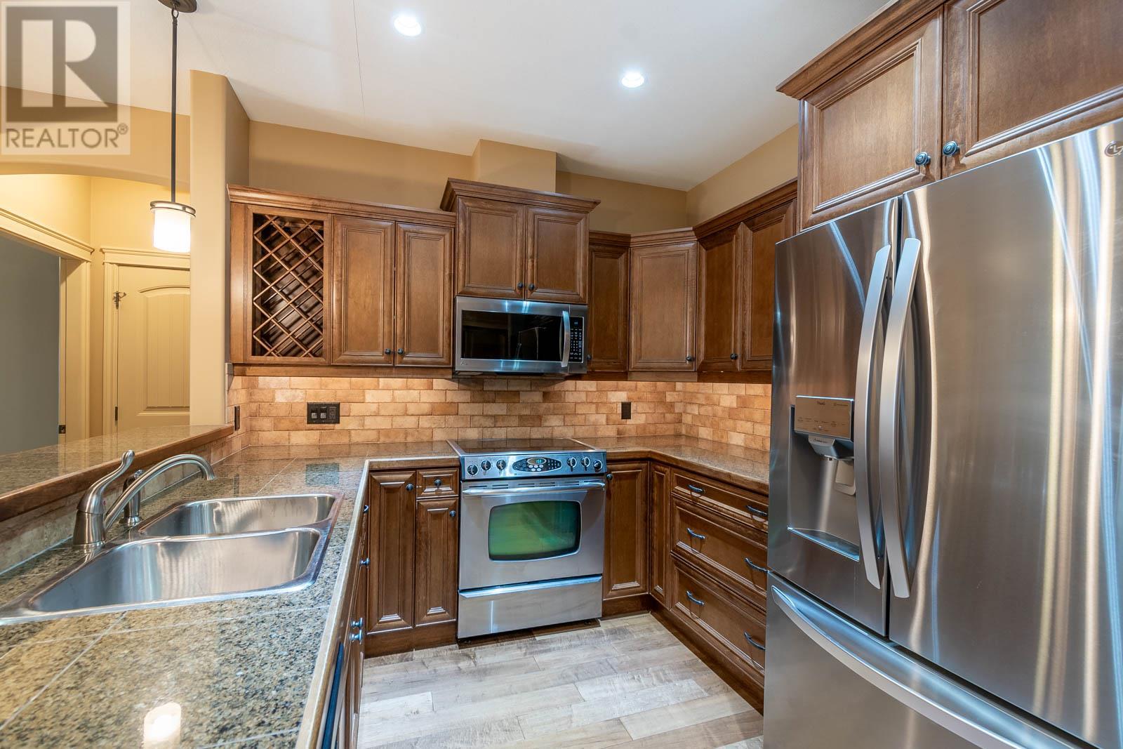 206 2770 Auburn Road, West Kelowna