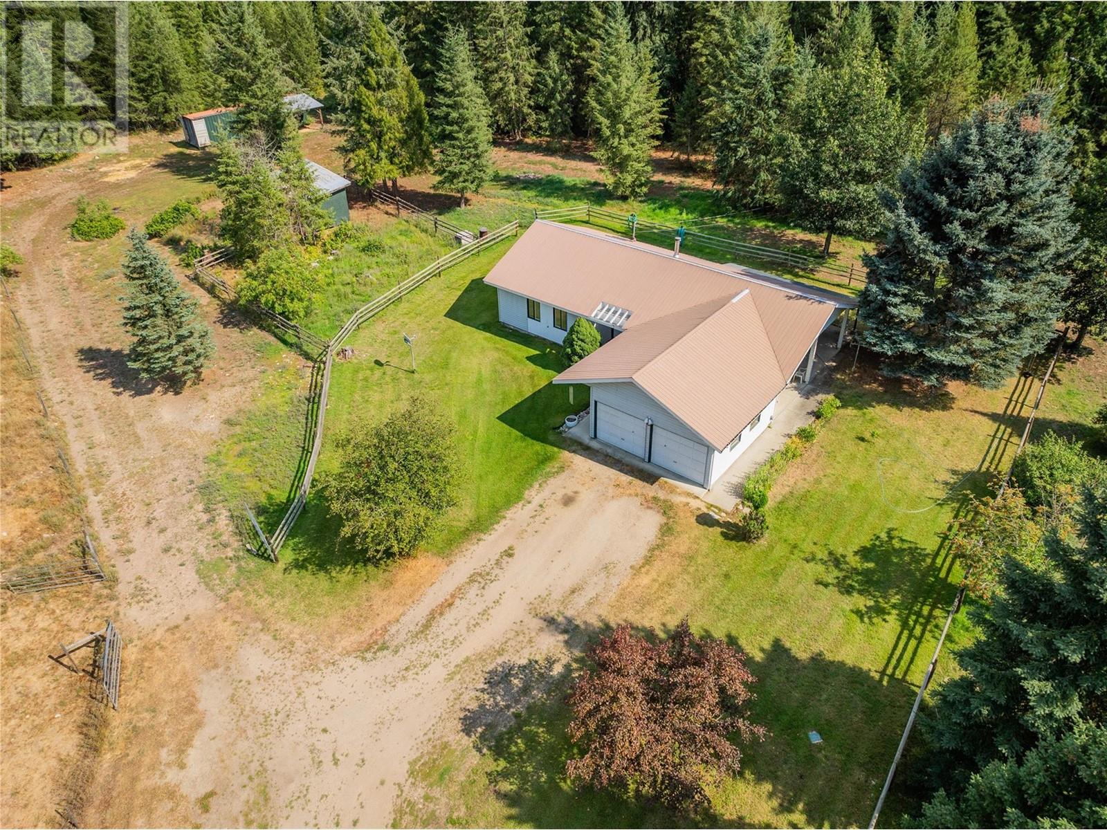 Photo 4 of 5132 Pedro Creek Road, Winlaw BC