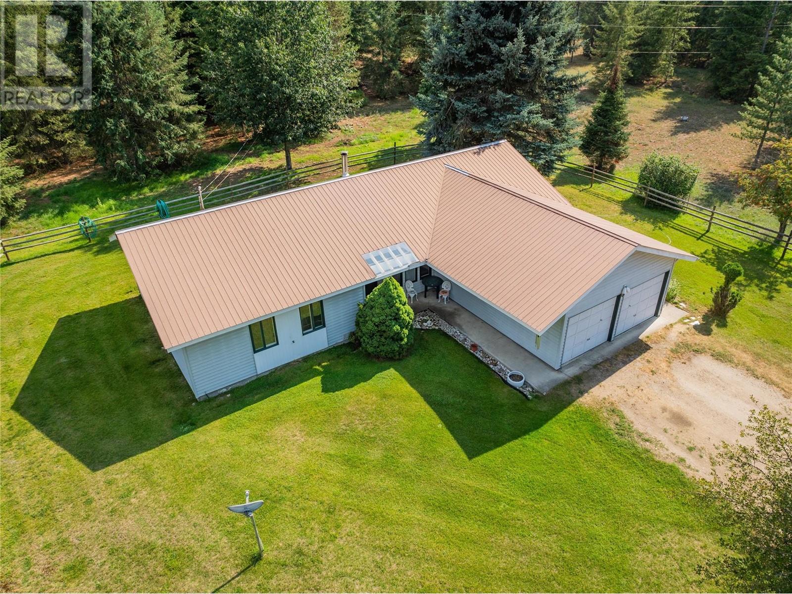 Photo 6 of 5132 Pedro Creek Road, Winlaw BC