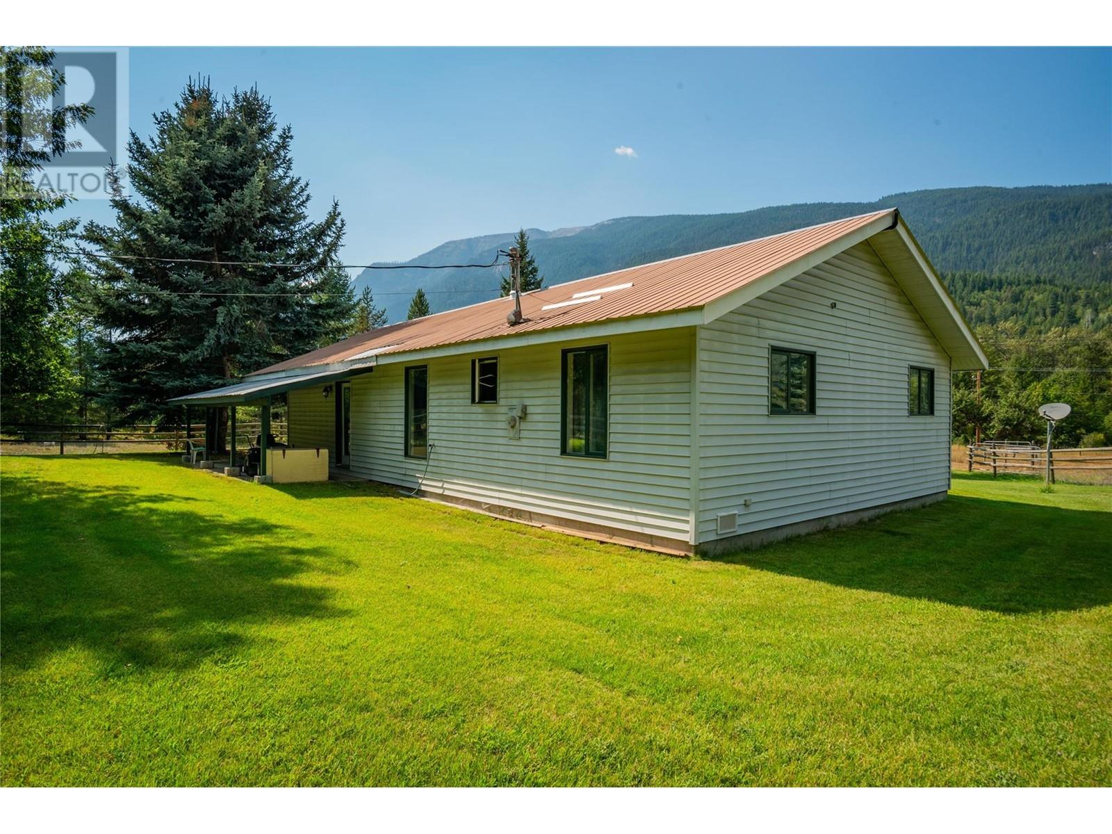 Photo 61 of 5132 Pedro Creek Road, Winlaw BC