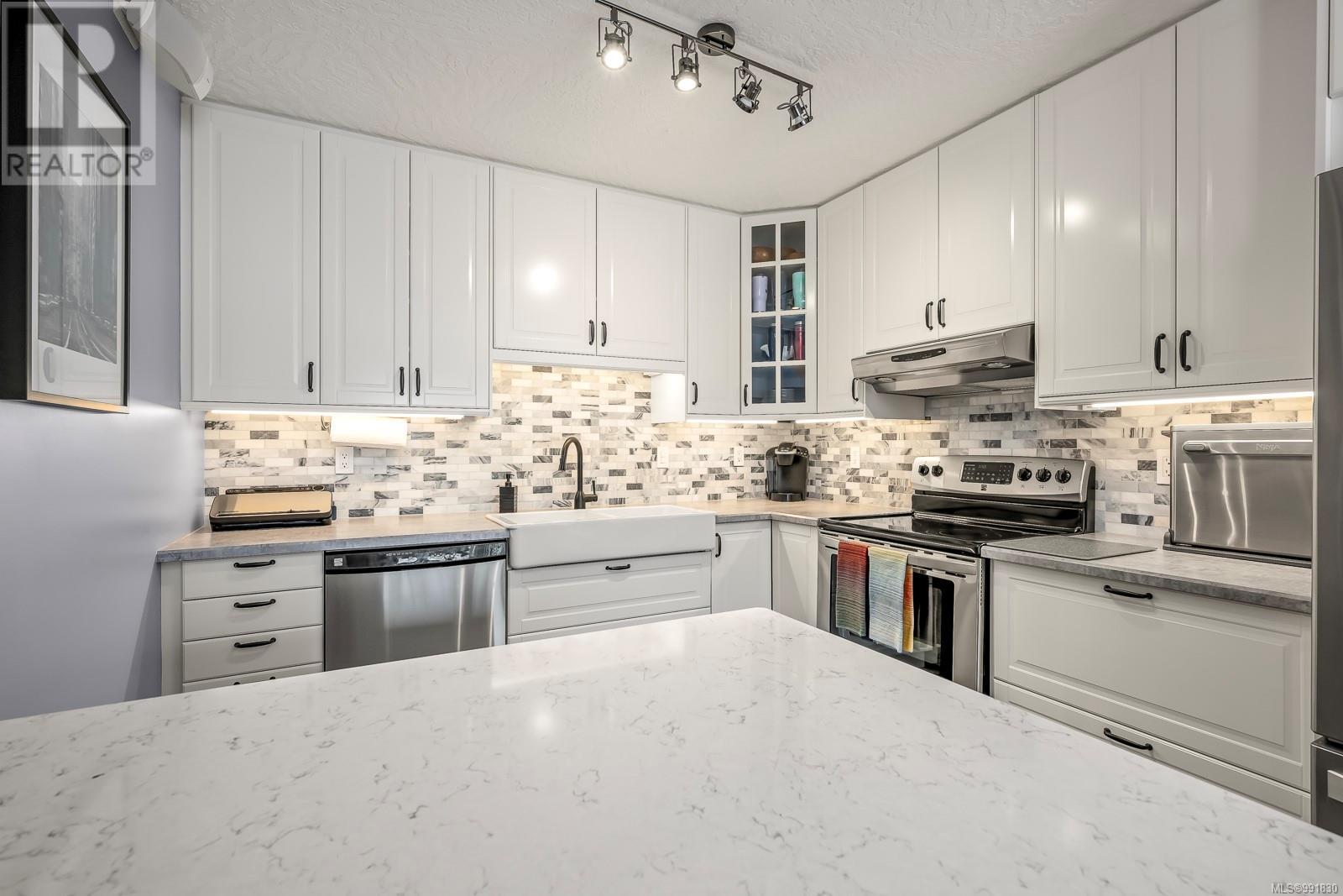 D 828 Washington Way, Courtenay real estate listing 991830