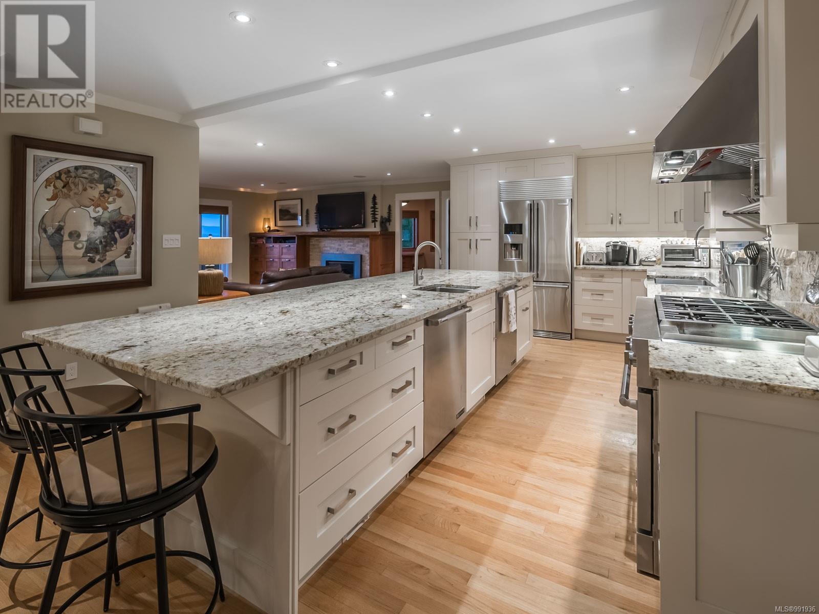 450 Judges Row, Qualicum Beach