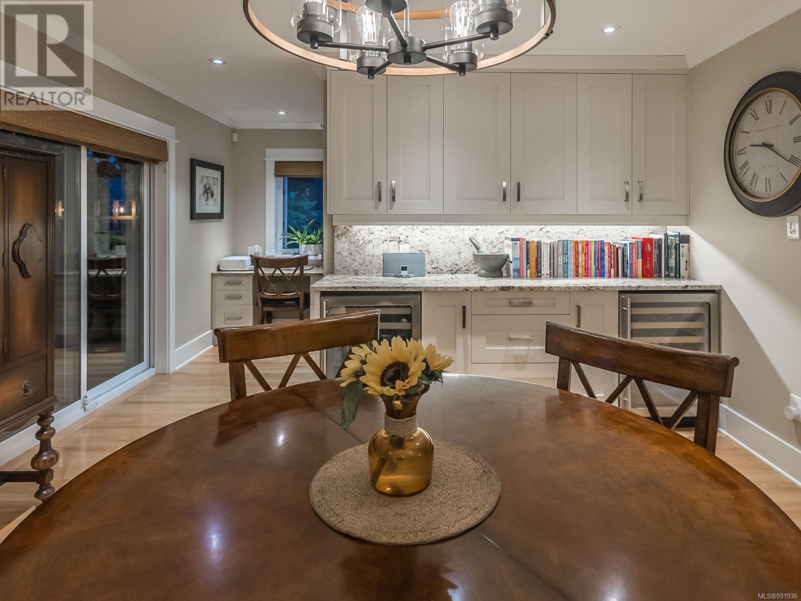 450 Judges Row, Qualicum Beach