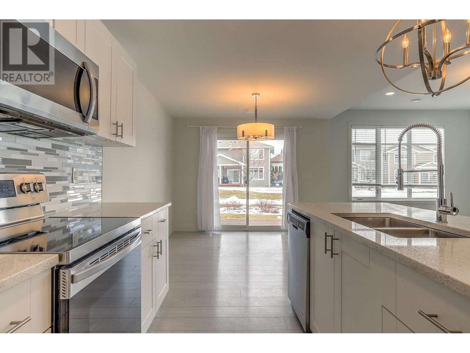 #17 6635 TRONSON ROAD - Image 12