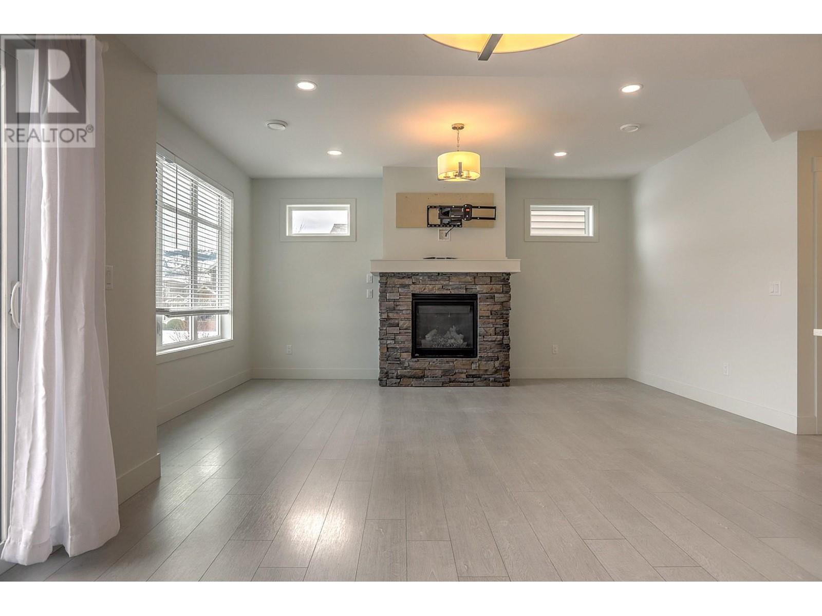 #17 6635 TRONSON ROAD - Image 14