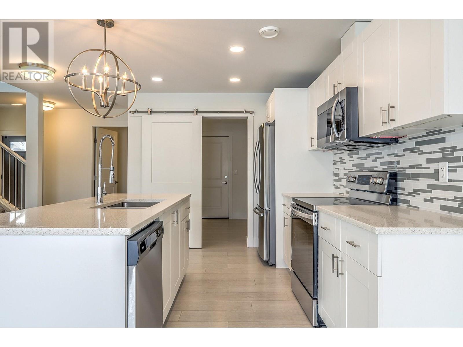 #17 6635 TRONSON ROAD - Image 11
