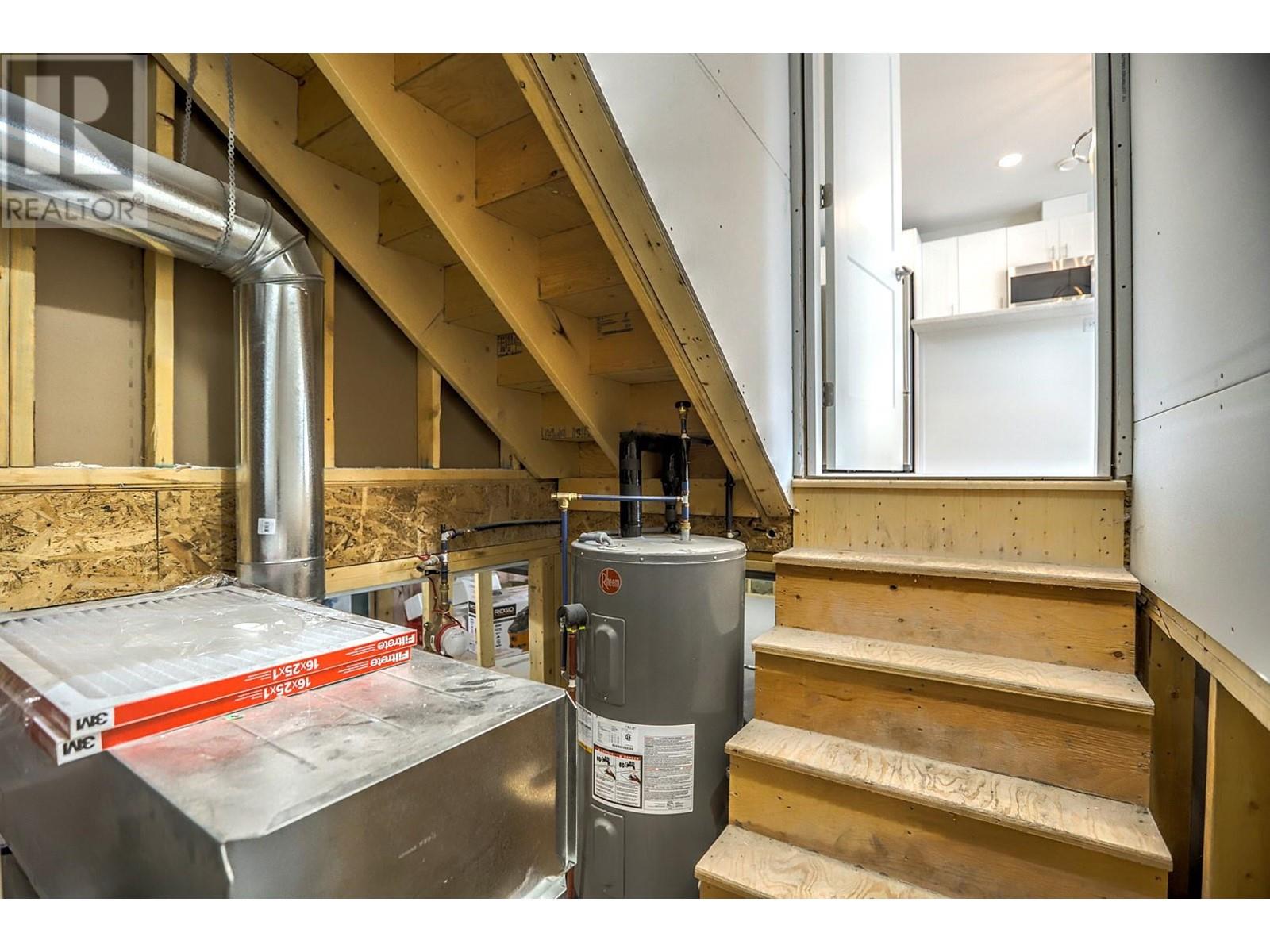 #17 6635 TRONSON ROAD - Image 31
