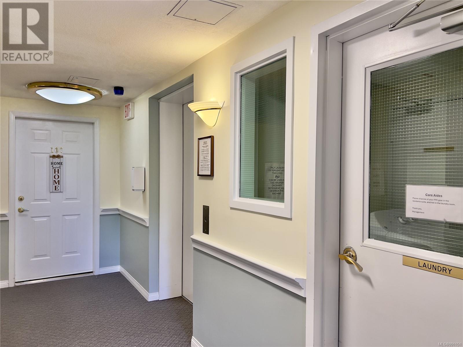 Photo 15 of 107 750 Memorial Ave, Qualicum Beach BC