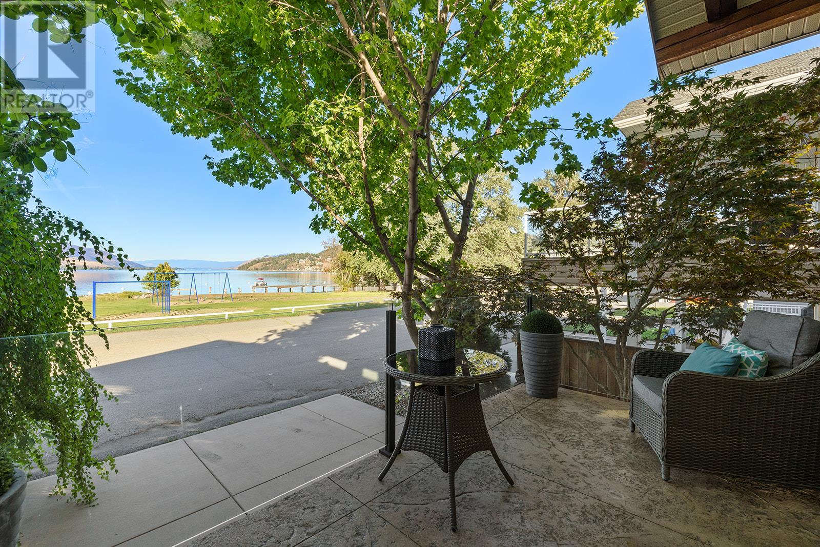  6 Lakeshore Drive, Vernon