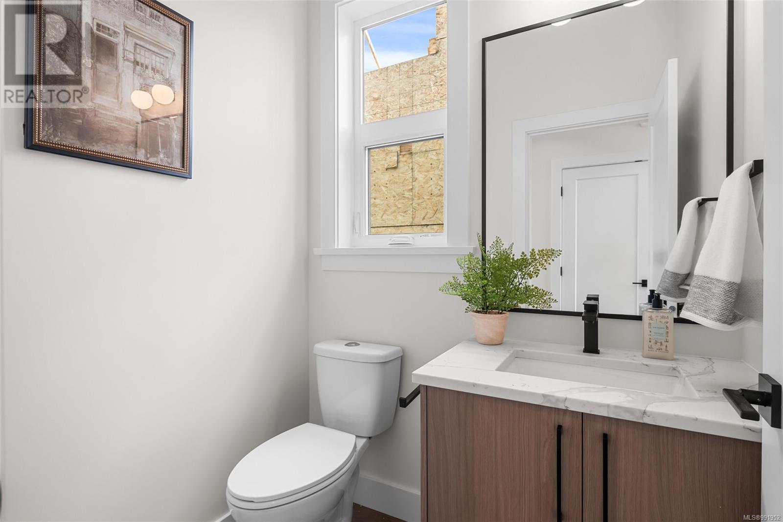 1548 Marble Pl, Langford real estate listing 991952