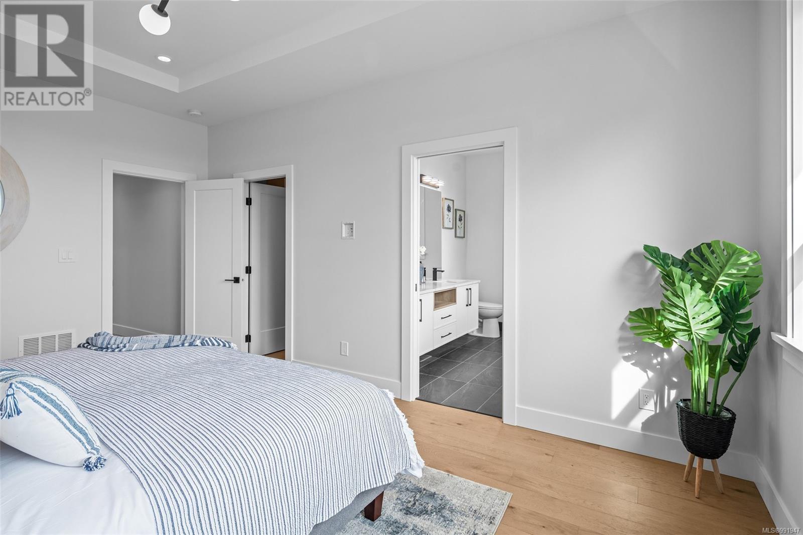 1550 Marble Pl, Langford real estate listing 991947