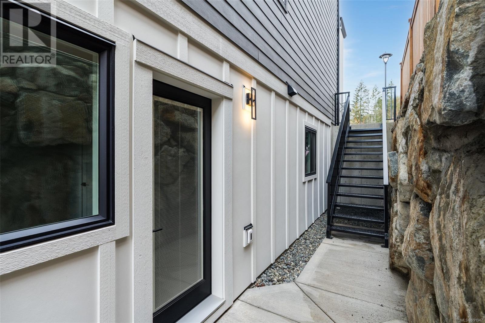 1550 Marble Pl, Langford real estate listing 991947