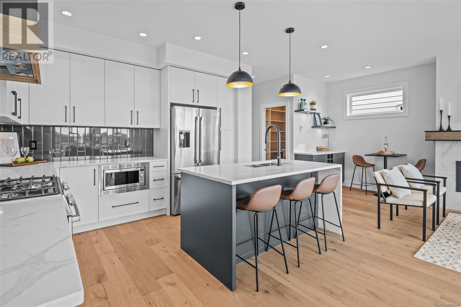 1550 Marble Pl, Langford real estate listing 991947