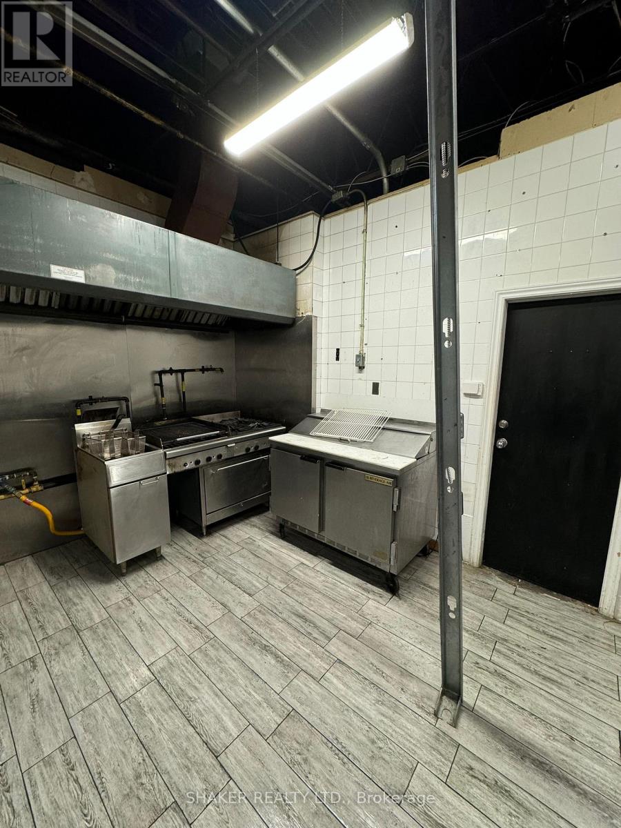 Photo 10 of 130 George Street, Ottawa ON
