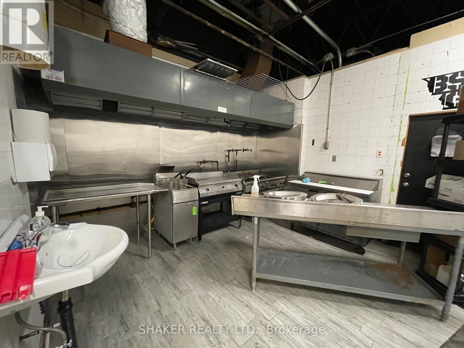 Photo 12 of 130 George Street, Ottawa ON