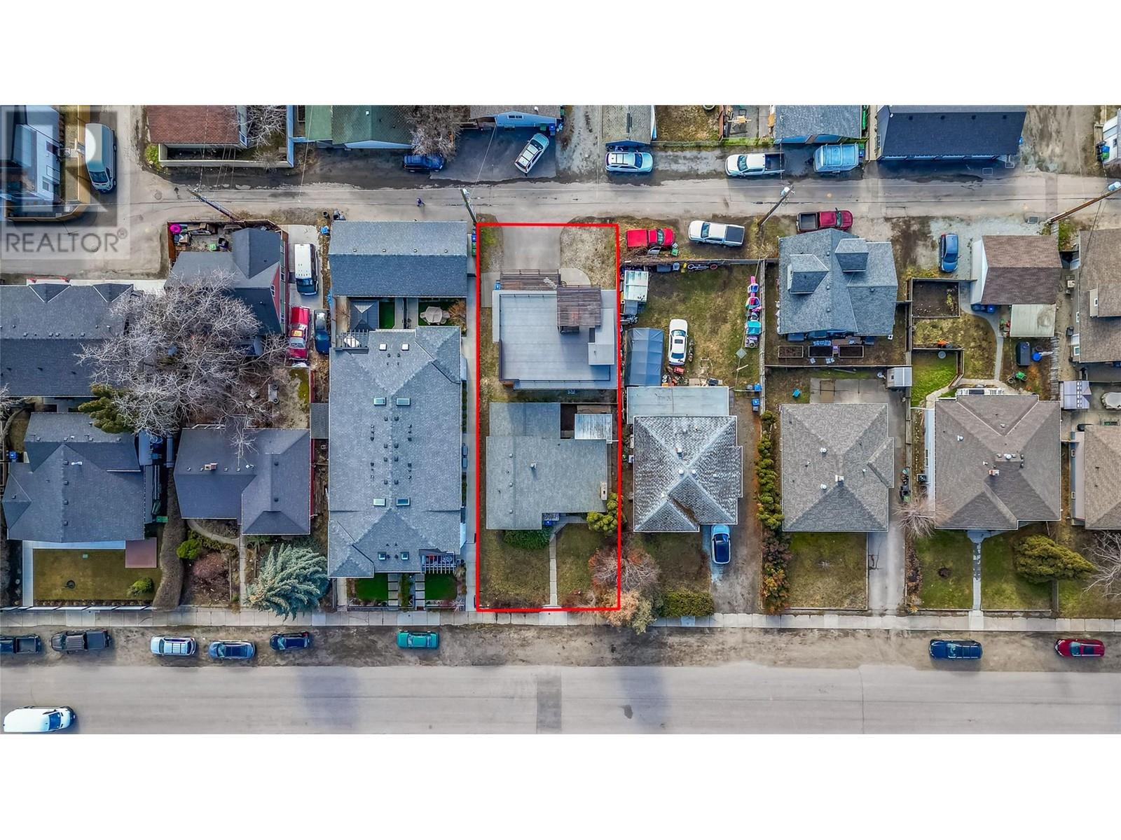  841 & 843 Martin Avenue, Kelowna