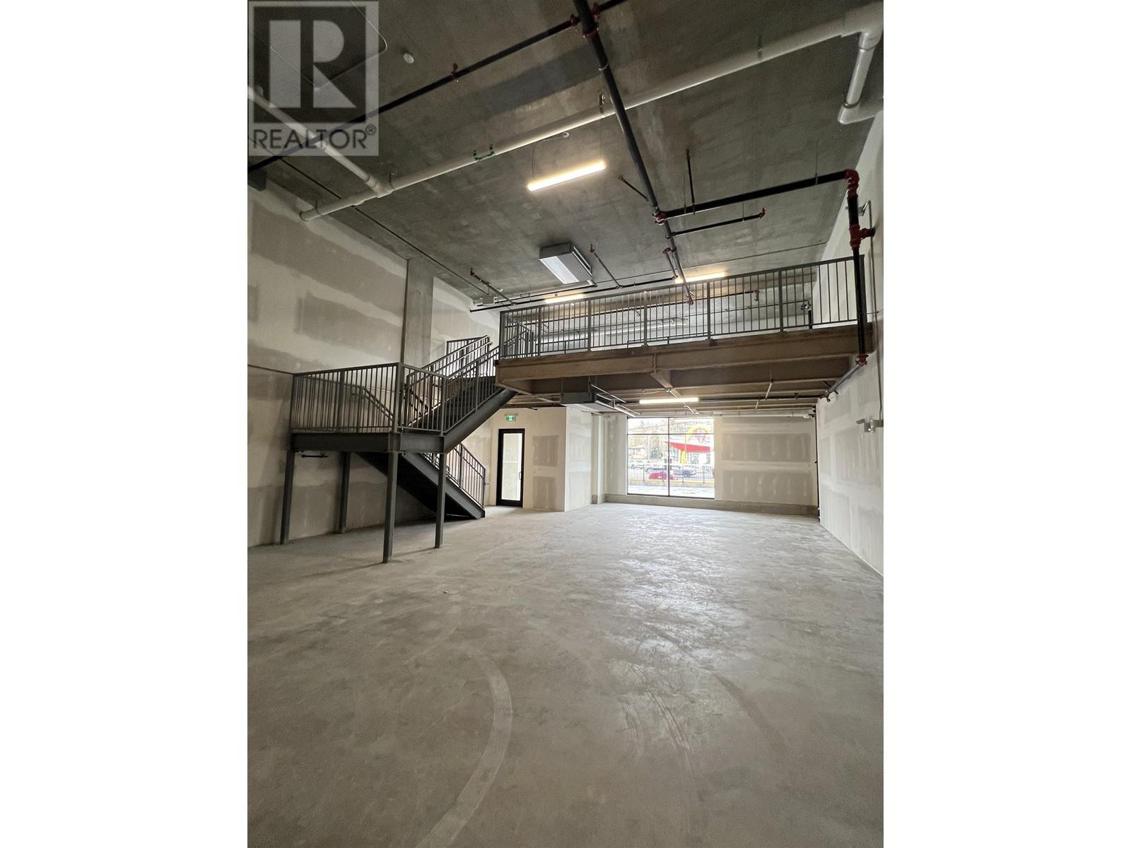 Photo 4 of 112 8188 Manitoba Street, Vancouver BC