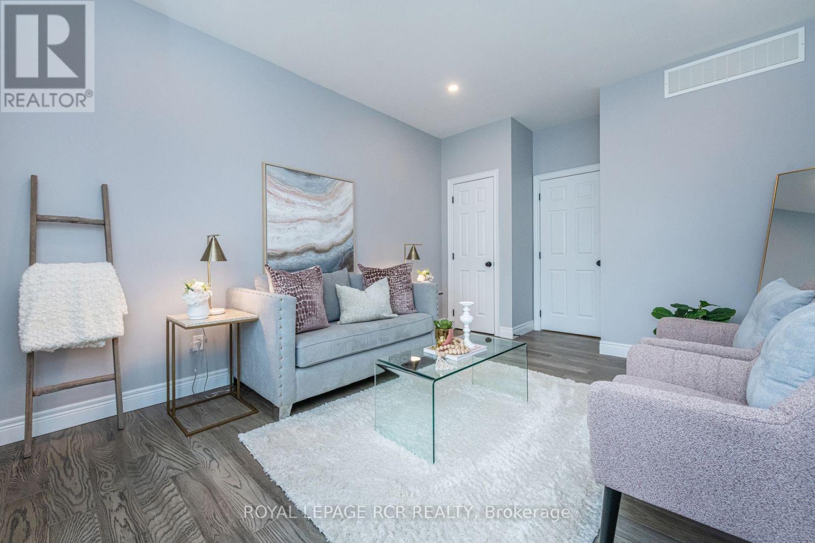 Photo 10 of 373373 6th Line, Amaranth ON