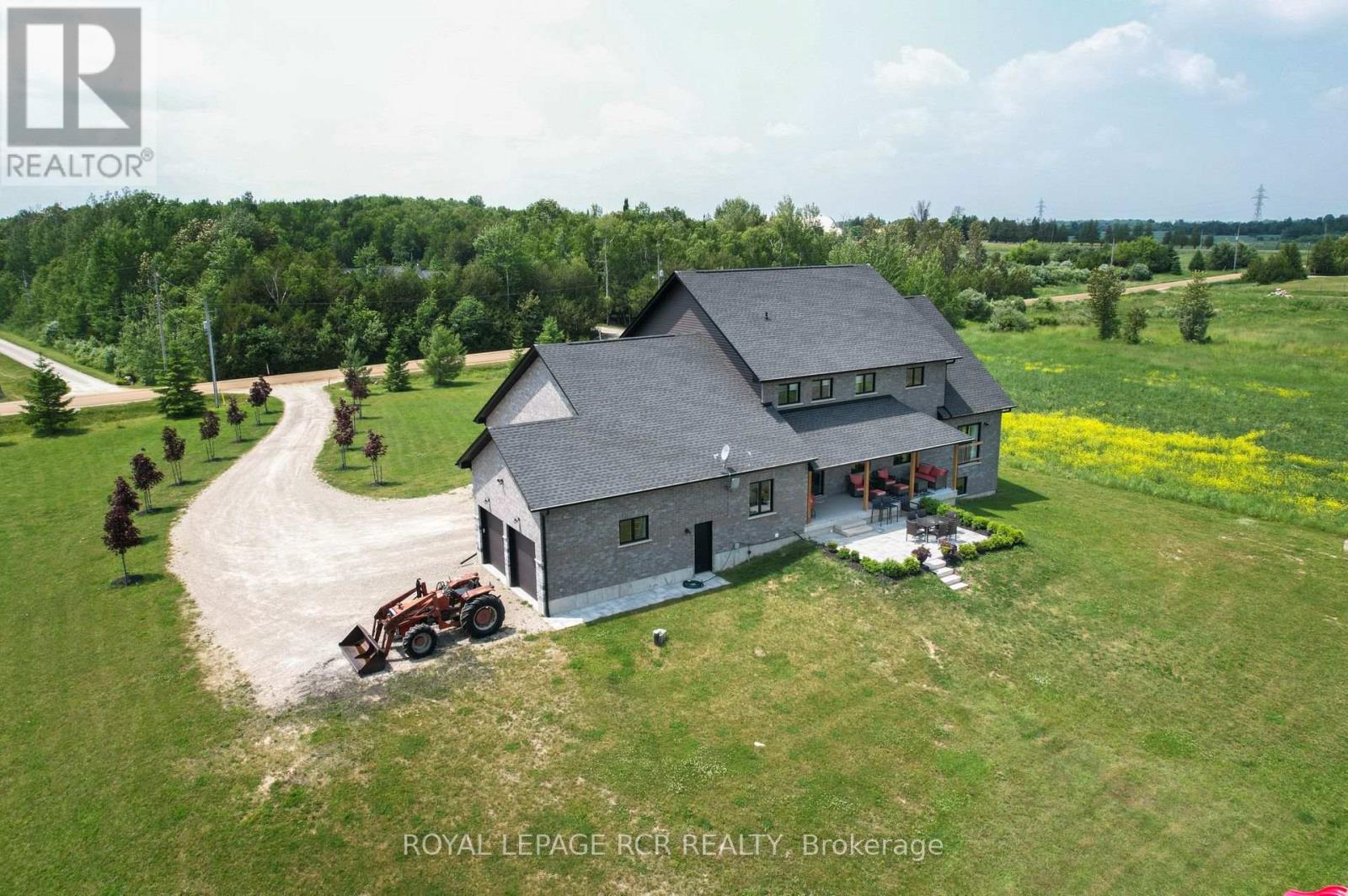 Photo 32 of 373373 6th Line, Amaranth ON