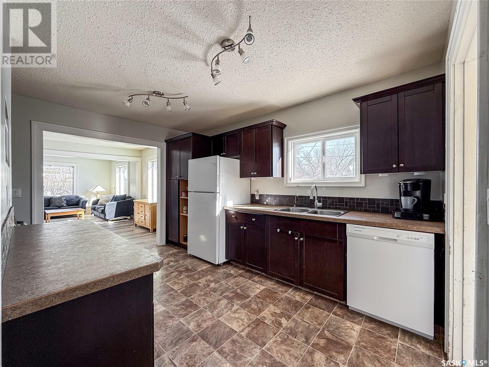 Photo 24 of 1159 Conrad Avenue, Gull Lake SK