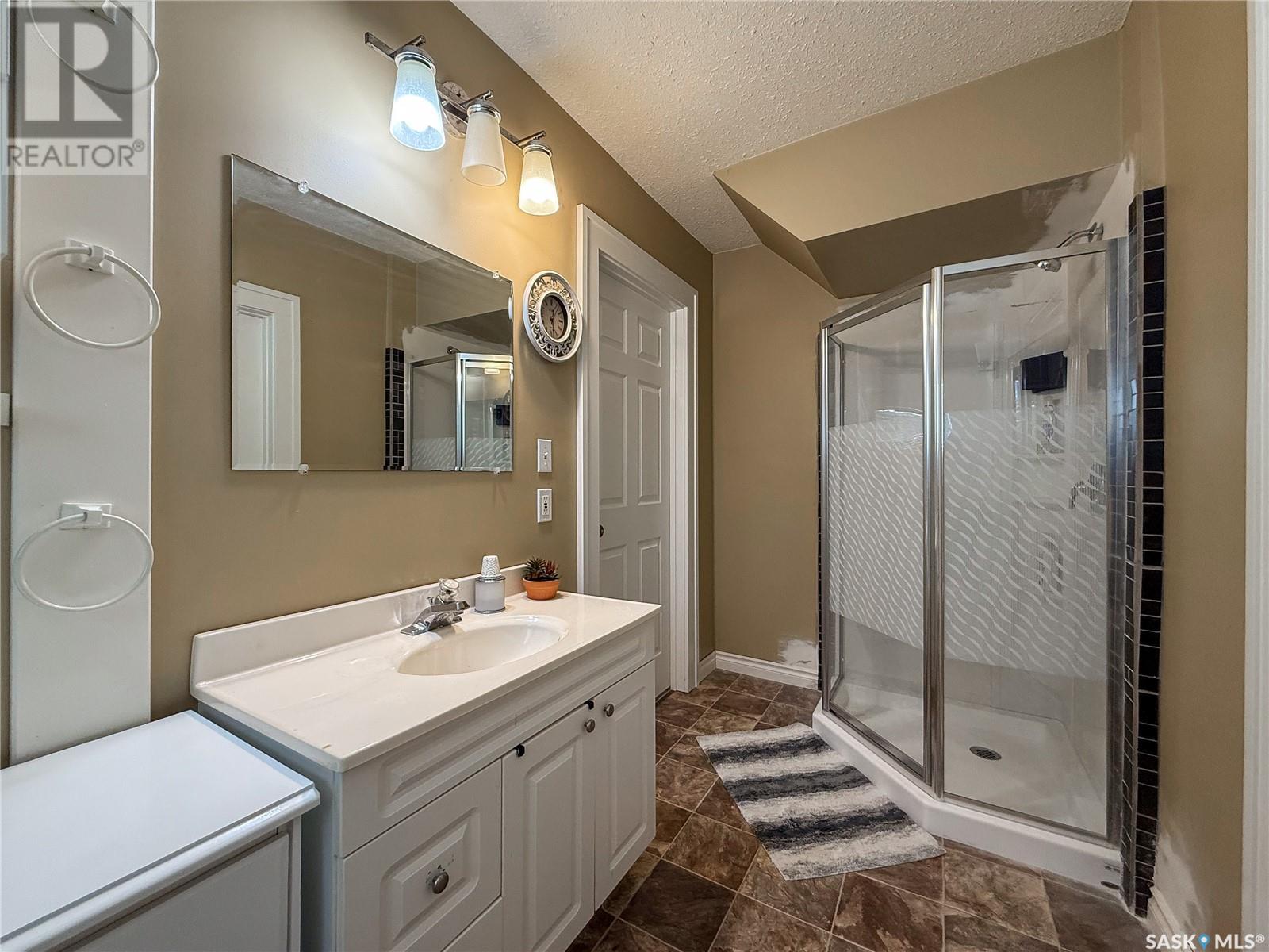 Photo 35 of 1159 Conrad Avenue, Gull Lake SK
