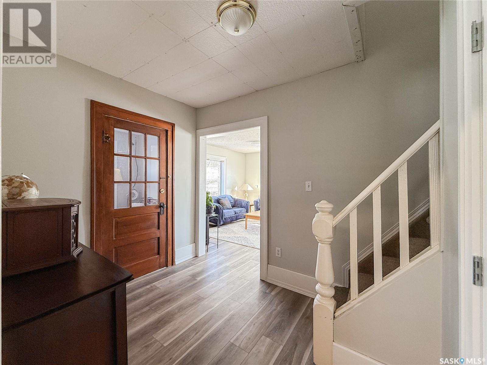 Photo 12 of 1159 Conrad Avenue, Gull Lake SK