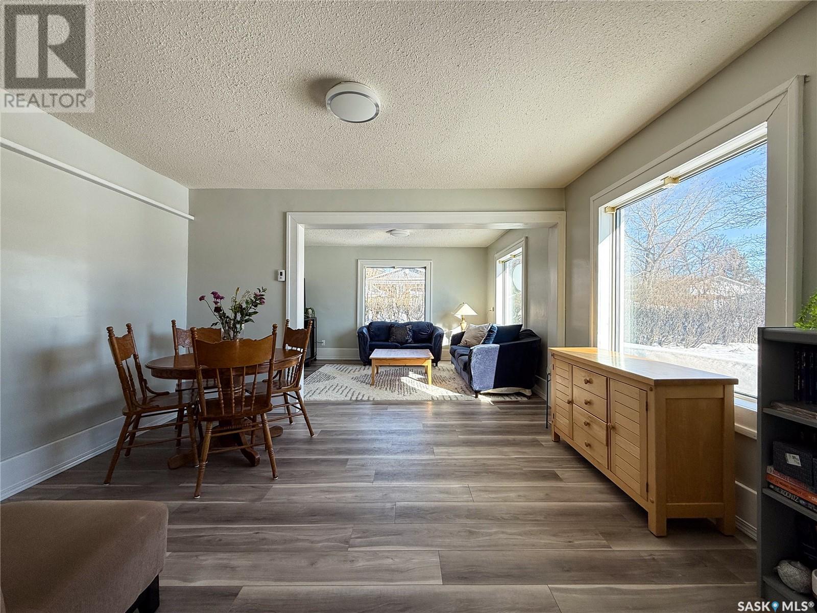 Photo 21 of 1159 Conrad Avenue, Gull Lake SK