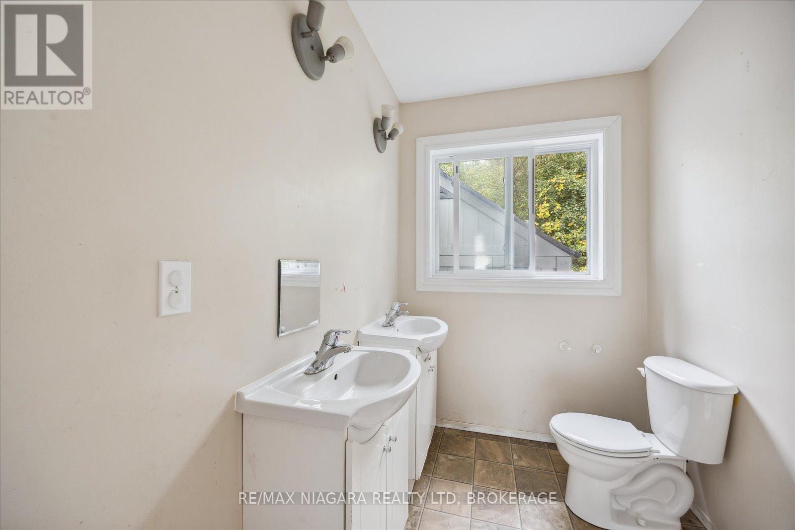Photo 9 of 4581 County Rd 45 Road, Hamilton Township ON