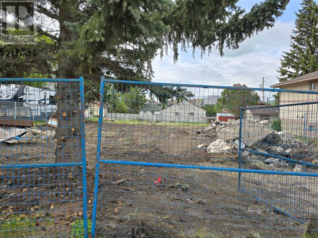 333 Powell Street, Cochrane, Alberta