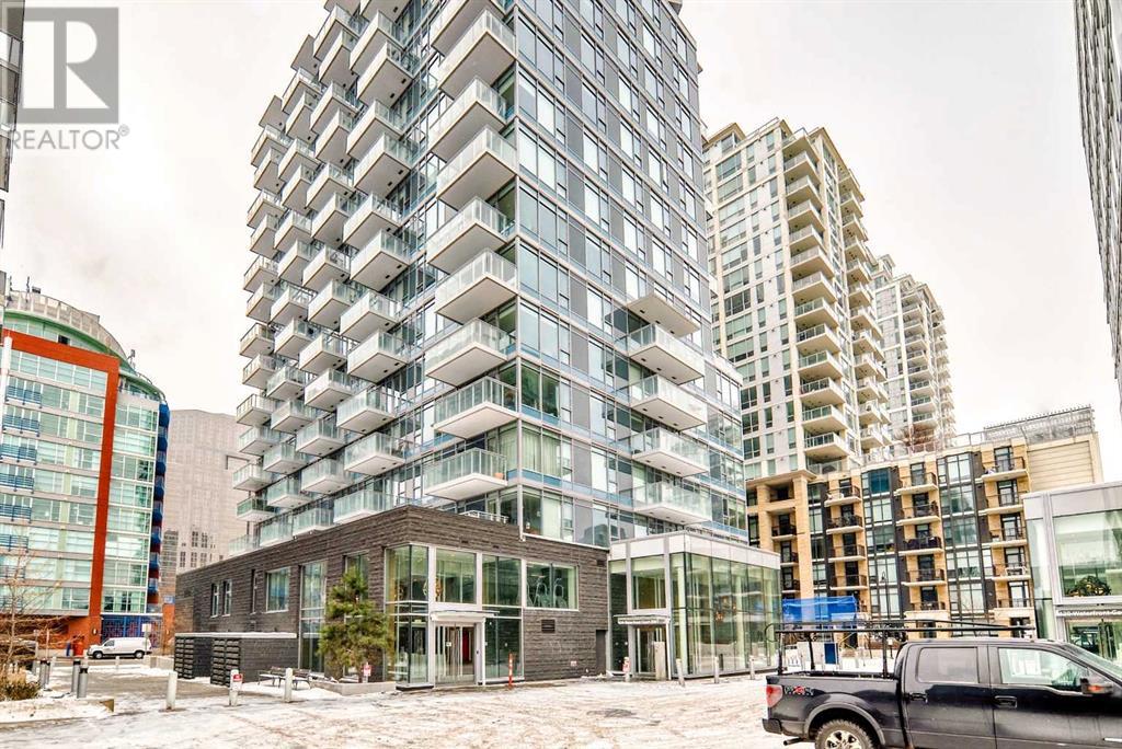 Single Family House High rise for Sale in   Waterfront Court SW Chinatown Calgary 