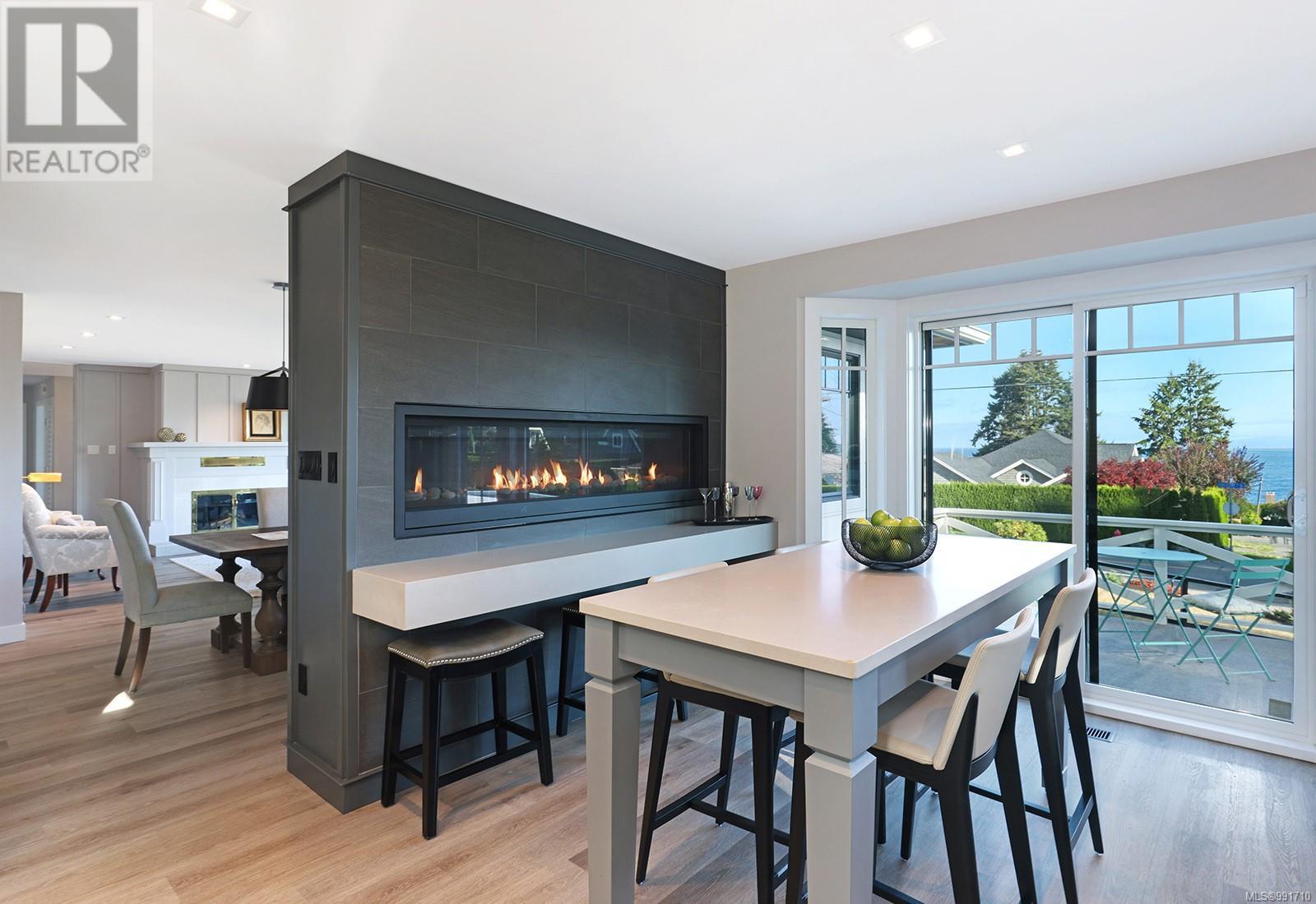 Photo 76 of 274 Crescent Rd W, Qualicum Beach BC