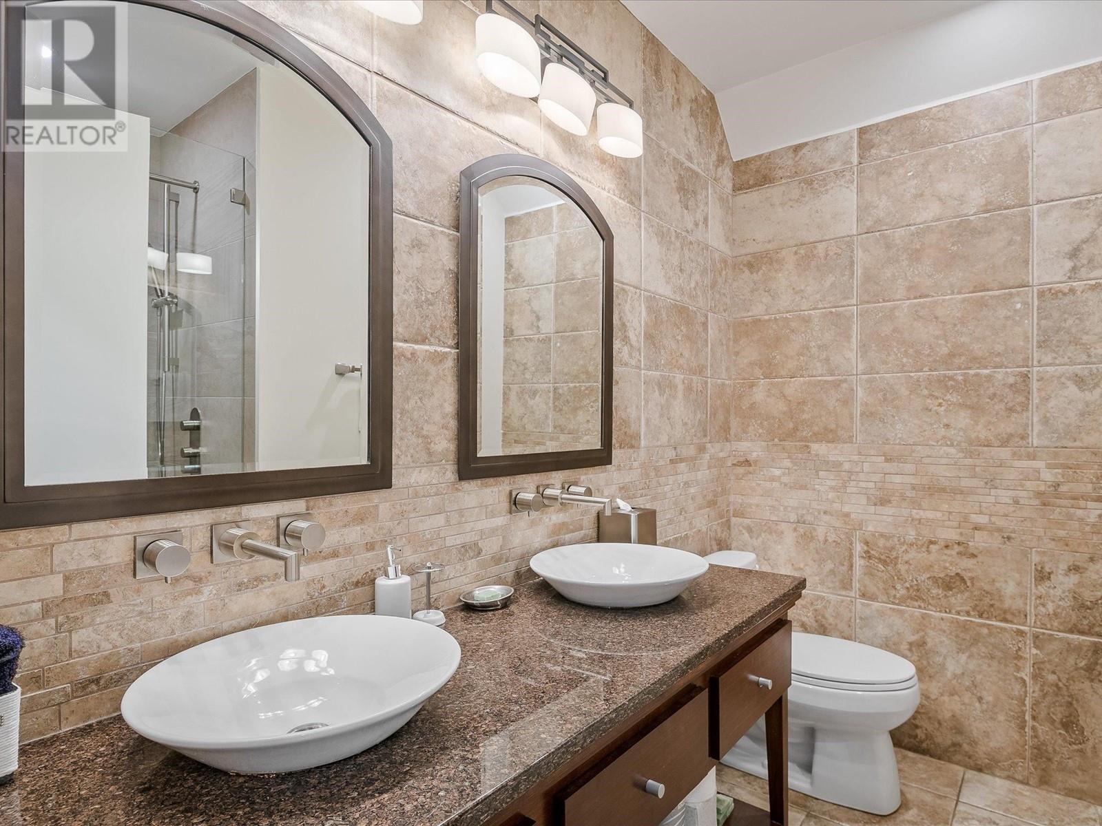 23 4700 GLACIER DRIVE, Whistler