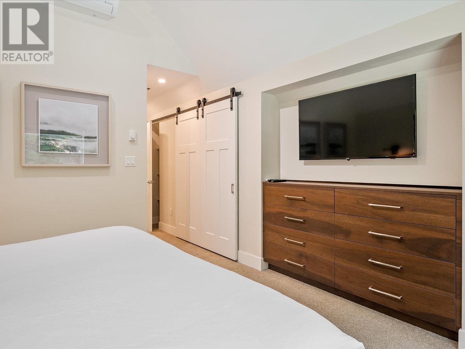 23 4700 GLACIER DRIVE, Whistler