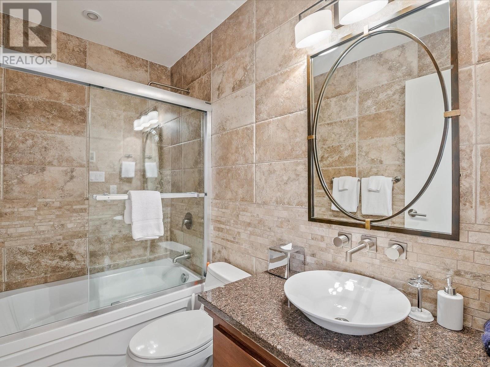 23 4700 GLACIER DRIVE, Whistler