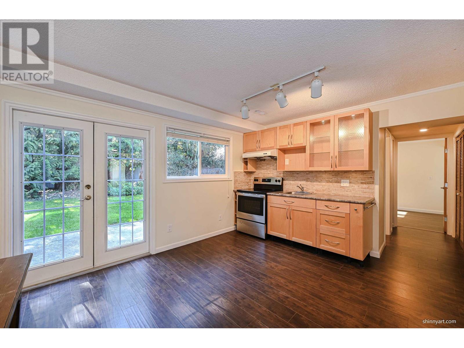 Photo 21 of 5510 14 B Avenue, Delta BC