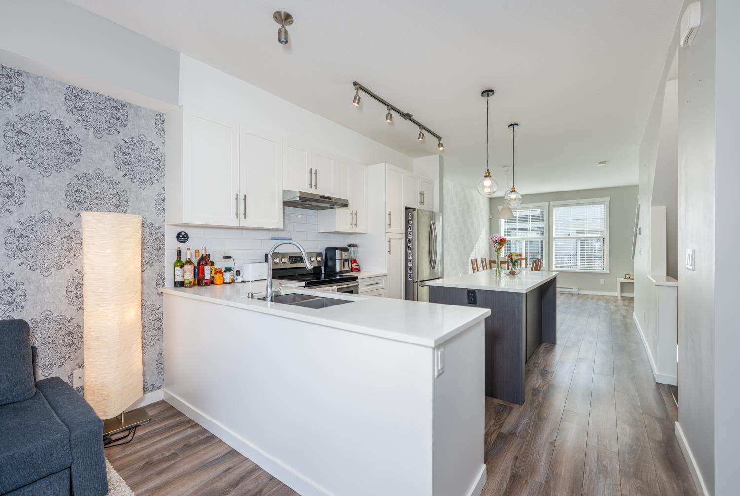 22 14905 60 AVENUE, Surrey