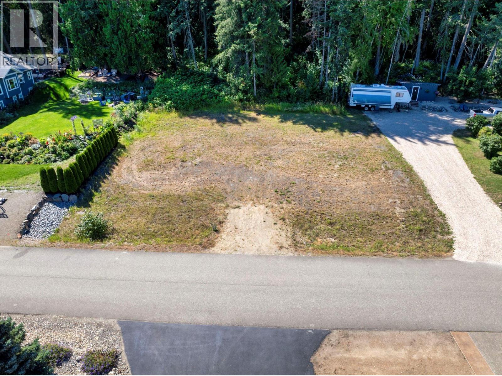 Photo 18 of 17 1171 Dieppe Road, Sorrento BC