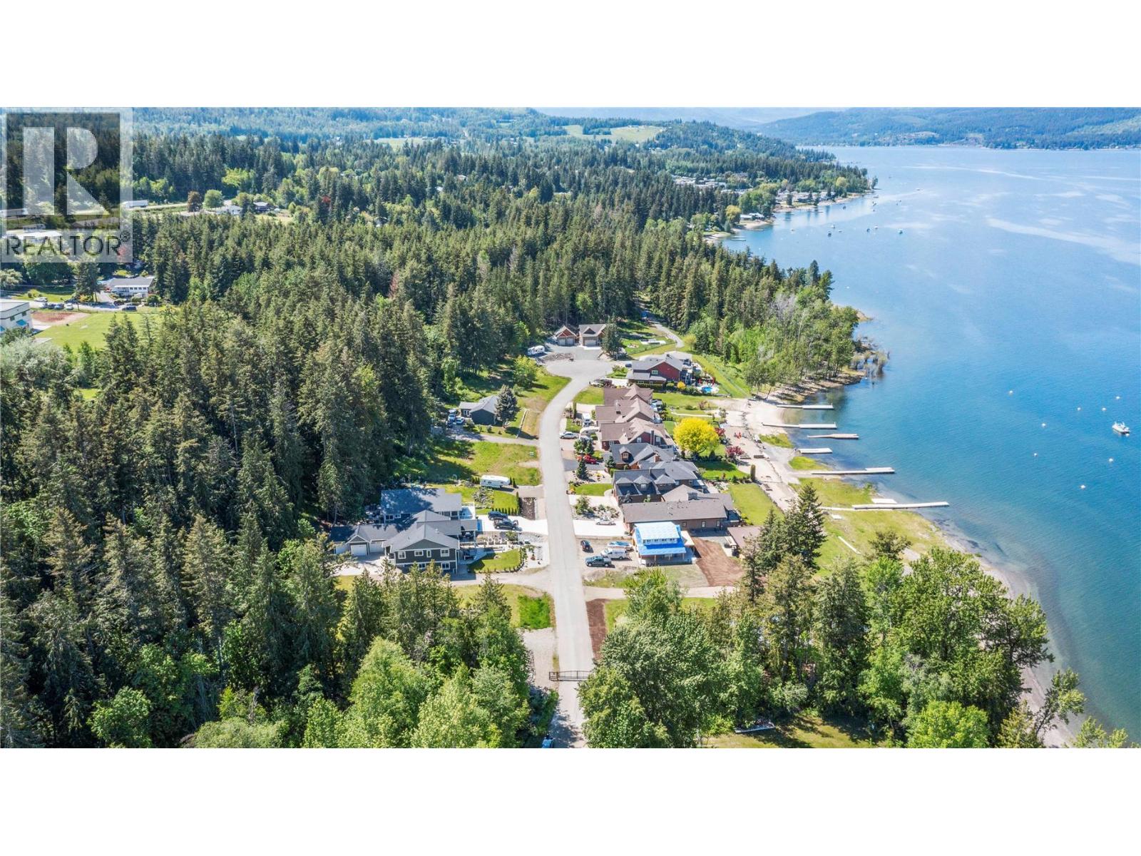 Photo 8 of 17 1171 Dieppe Road, Sorrento BC