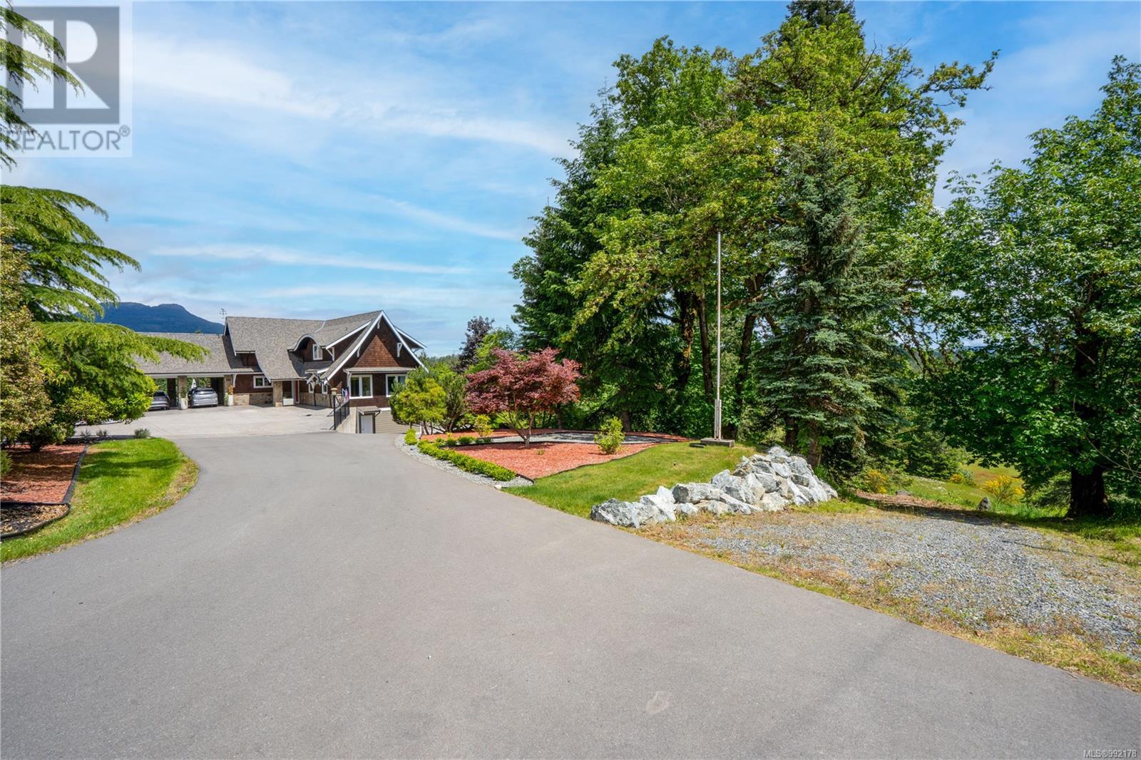 3809/3811 Scarpe Rd, Duncan
