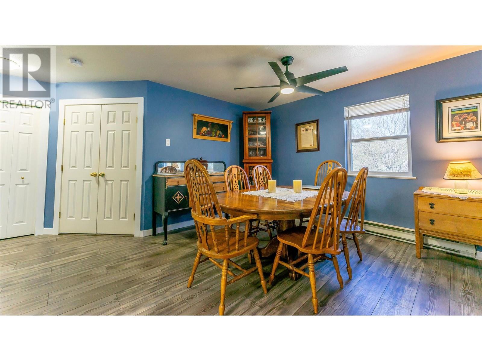 302 420 4 Avenue Southeast, Salmon Arm