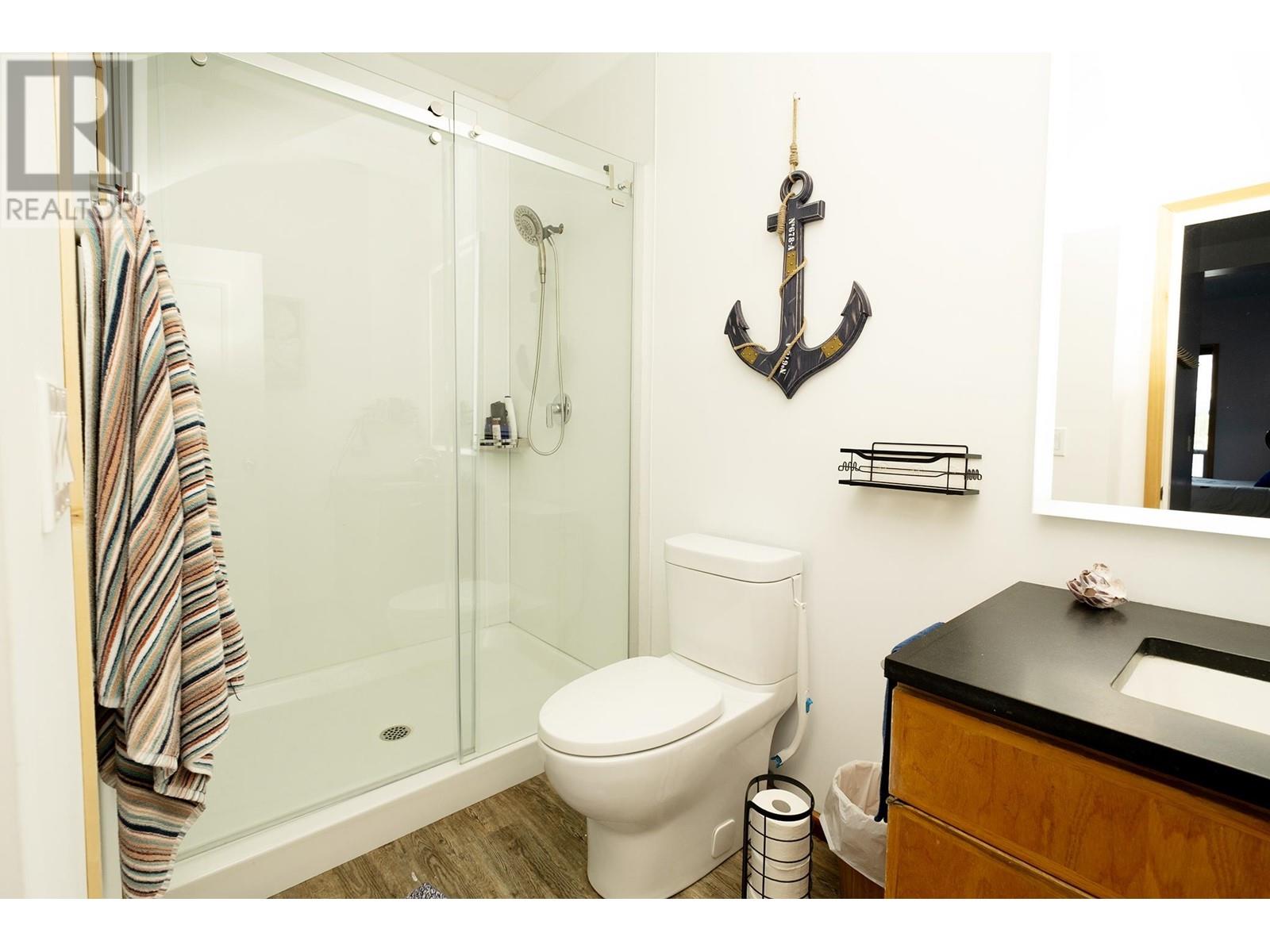 5435 JERVIS INLET ROAD, Egmont